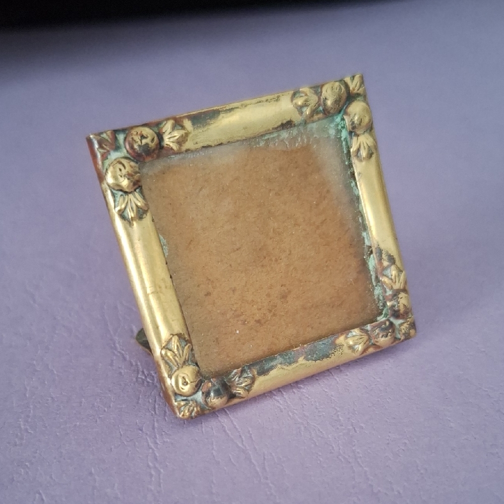 Antique Brass Mini Picture Frame